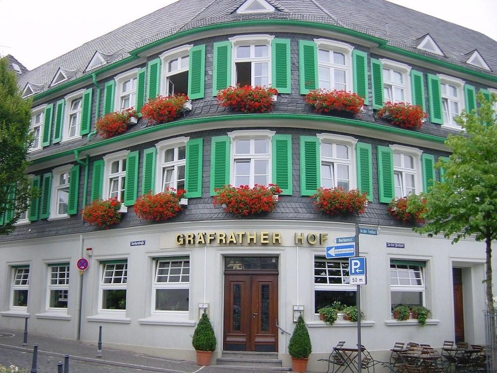 Hotel Graefrather Hof Solingen Exterior foto