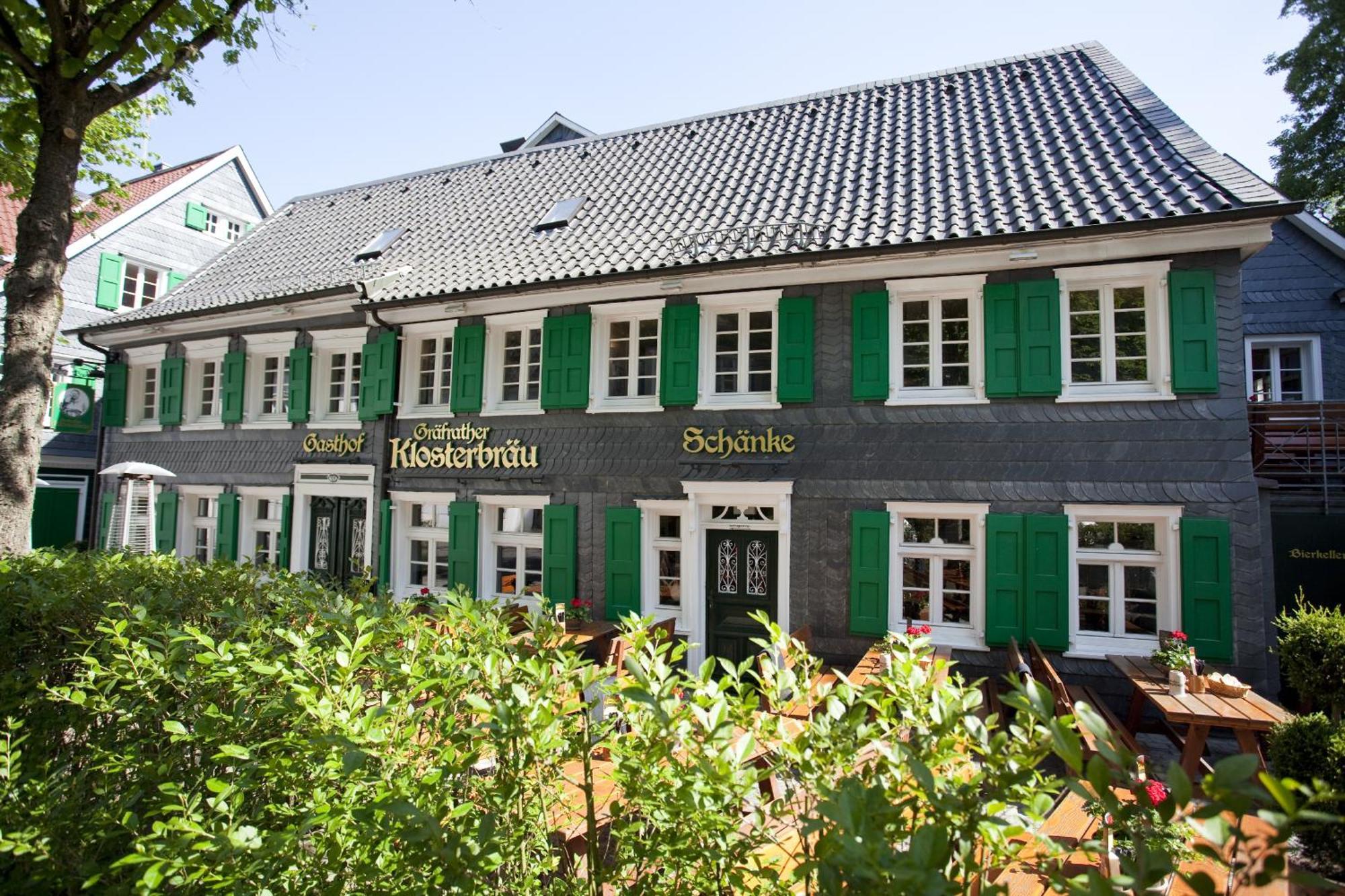 Hotel Graefrather Hof Solingen Exterior foto