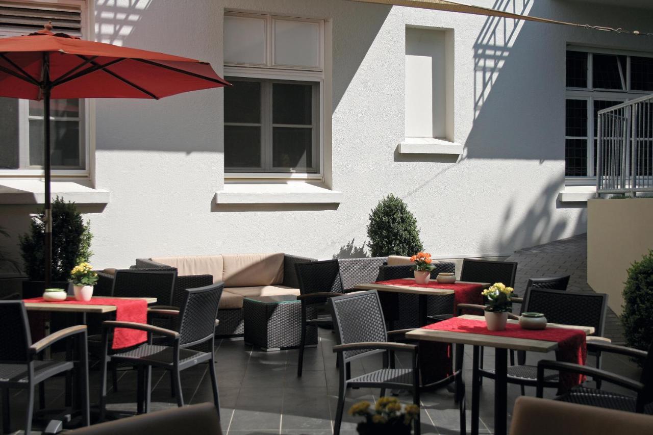 Hotel Graefrather Hof Solingen Exterior foto